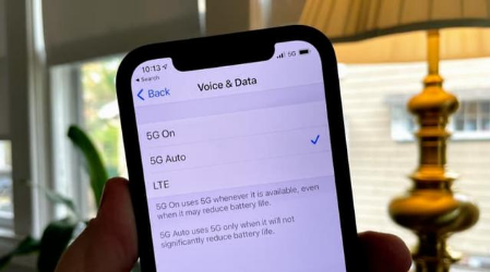 科尔沁苹果手机维修分享iPhone 12如何打开或关闭5G网络 