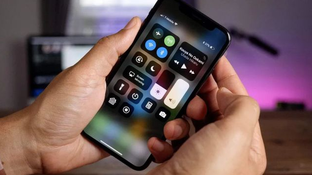科尔沁苹果手机维修分享iPhone 12信号差怎么办 