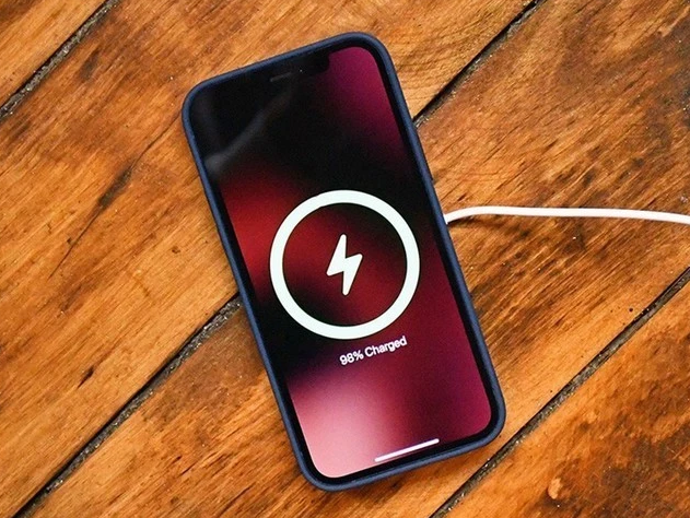 科尔沁苹果手机维修分享iPhone 12可以随便充电吗 